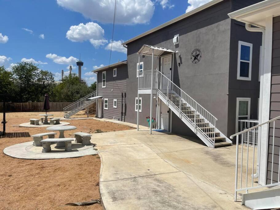 Walk To The Alamodome! Sleeps 6, Pet Friendly Apartment San Antonio Luaran gambar